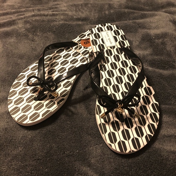 kate spade black flip flops